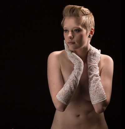 Adored Elizabeth - Escort Girl from South Bend Indiana
