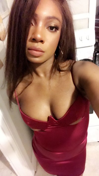 Akeish A - Escort Girl from Hartford Connecticut
